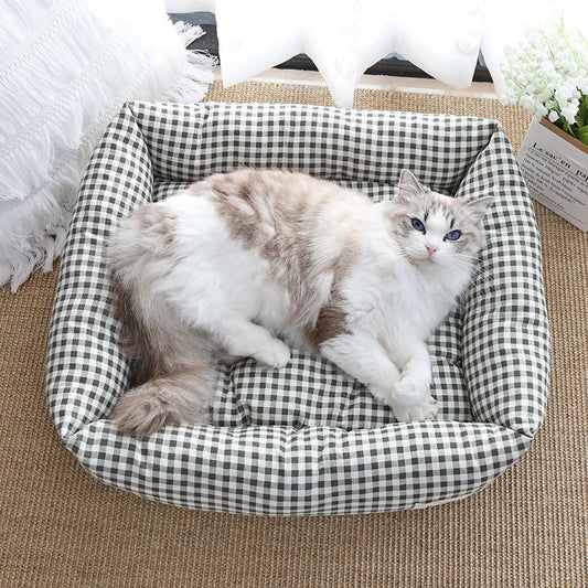 Super Soft Plush Pet Bed for Cats & Dogs - All Seasons