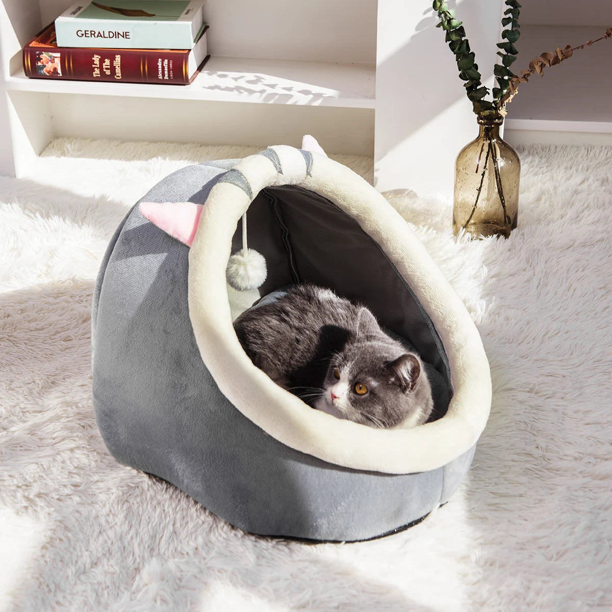 Warm & Cozy Cat Nest for All Seasons